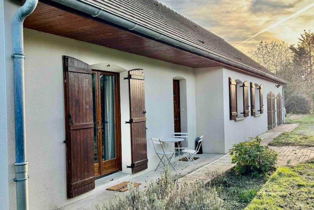 Gite 3 Etoiles Les Gourlines Avec Balneo, Veranda, Piscine Et Garage Avermes Exteriör bild